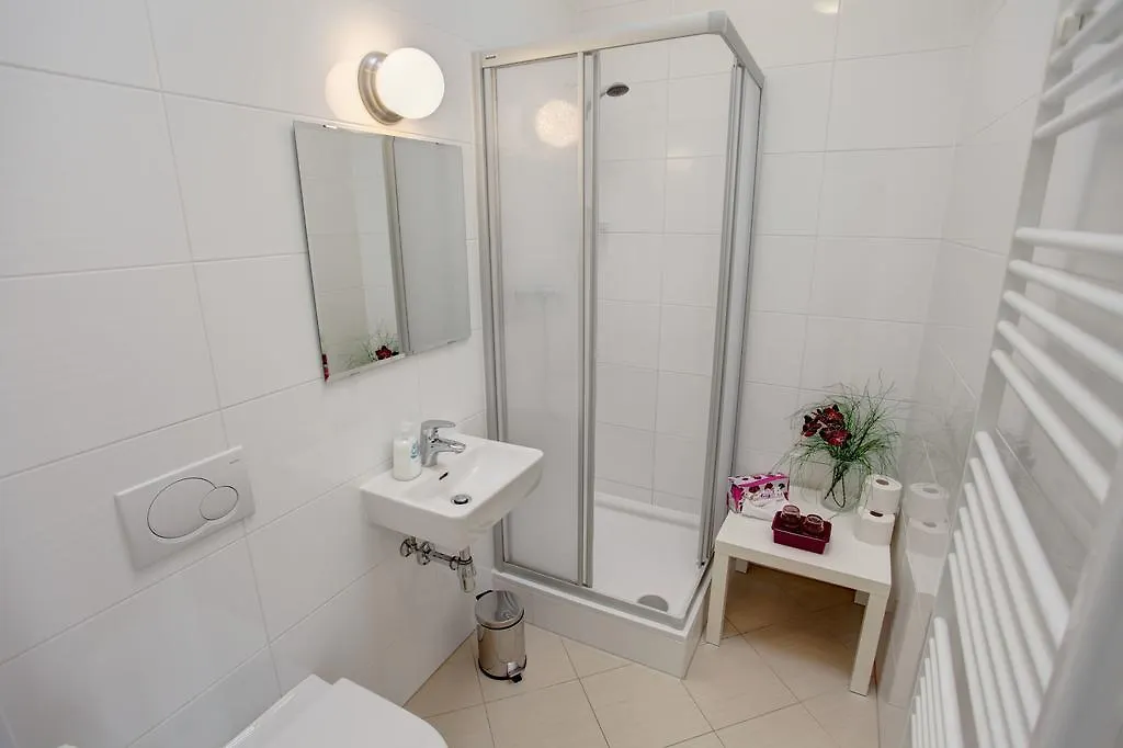 Gasser Apartments - Apartments Karlskirche Vienna 0*,