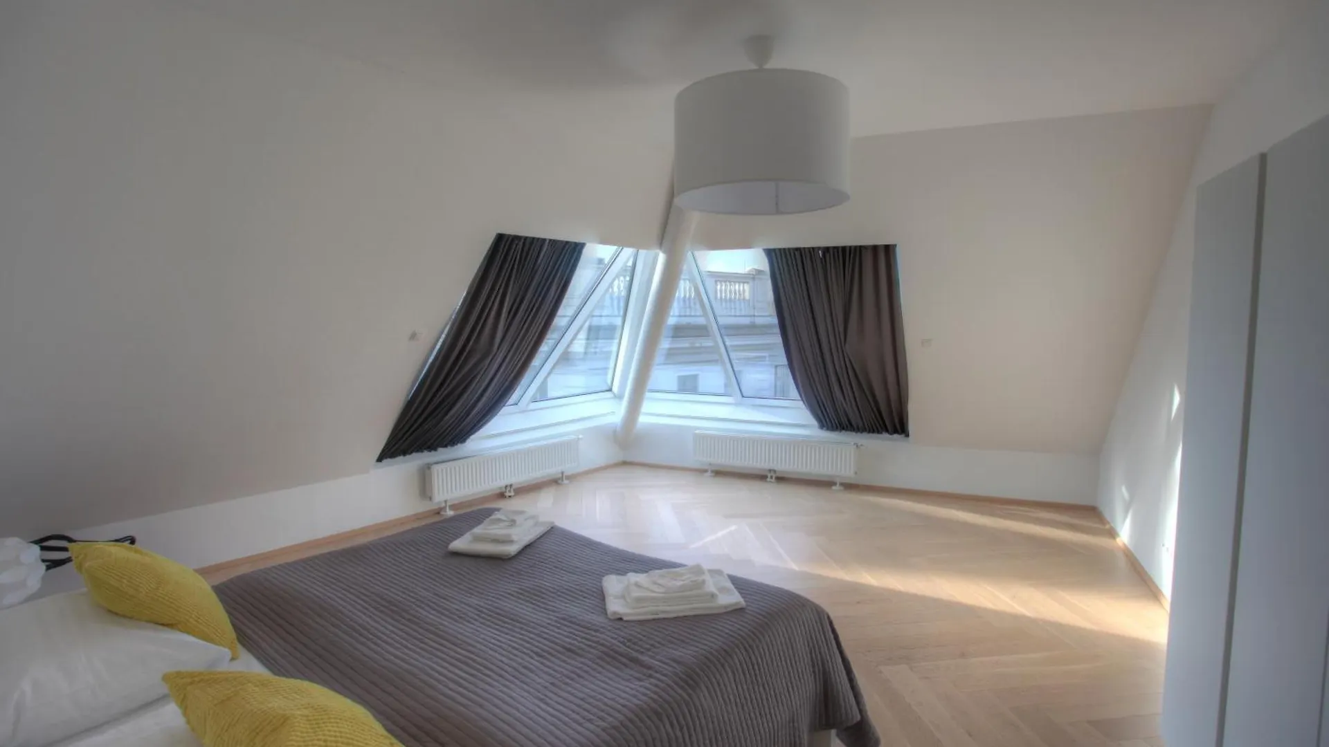 Gasser Apartments - Apartments Karlskirche Vienna Austria
