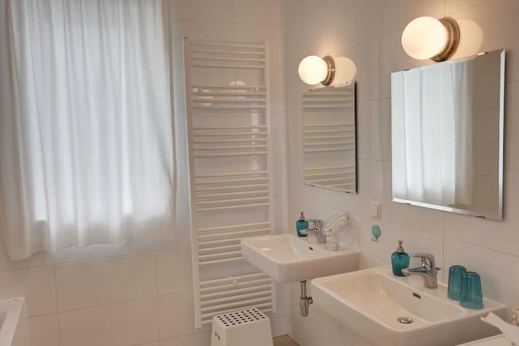 Gasser Apartments - Apartments Karlskirche Vienna 0*,